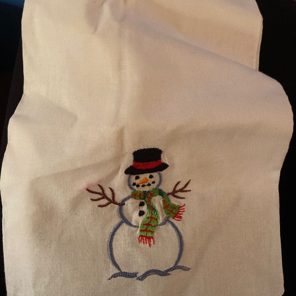 Snowman hand towel